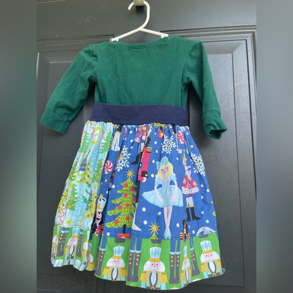 K Pea nutcracker dress - Picture 4 of 4